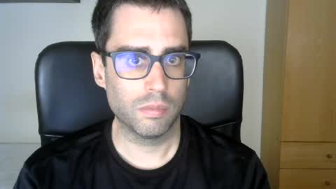 Snapshot of josevd chatting on June 2026 09:47:02 AM Jose online show from June 2026 09:47:02 AM
