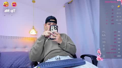 Snapshot of josh_falcon22 chatting on May 2026 04:18:01 AM JOSH online show from May 2026 04:18:01 AM