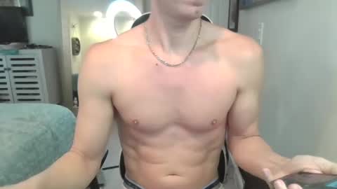 Snapshot of joshjordanxx chatting on January 2025 01:00:02 PM Josh Jordan online show from January 2025 01:00:02 PM