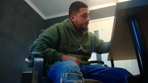 JoshKnight online show from September 2025 04:47:01 AM