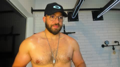 Snapshot of joshualyon chatting on January 2025 07:21:01 PM Joshua The Lion online show from January 2025 07:21:01 PM