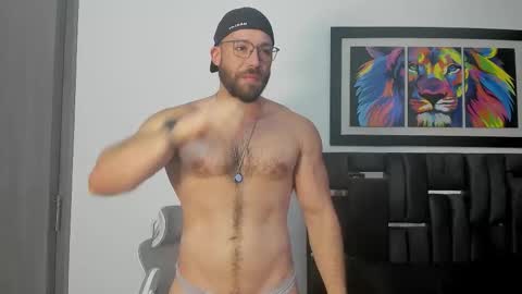 Snapshot of joshualyon chatting on December 2025 06:02:01 PM Joshua The Lion online show from December 2025 06:02:01 PM