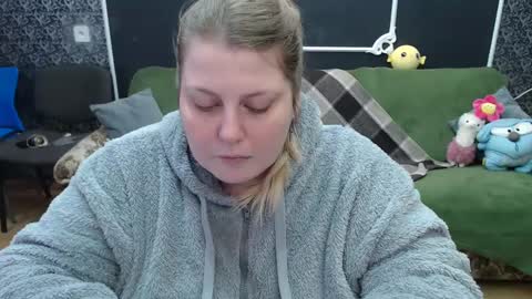 josiesun771 online show from March 2025 10:34:02 AM