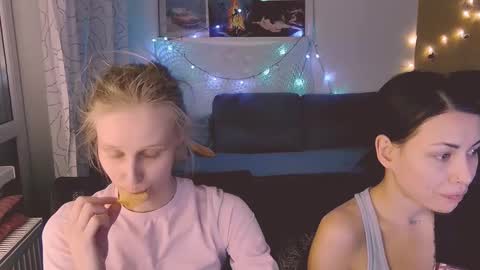 Snapshot of joy_keys chatting on February 2025 11:53:02 PM joy_keys online show from February 2025 11:53:02 PM