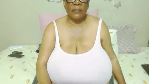 DairyQueen online show from October 2025 07:36:02 PM