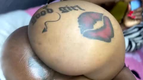 Butterflyass online show from March 2025 05:09:01 AM