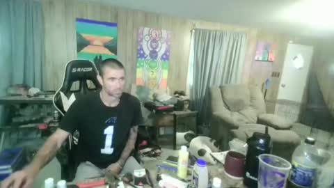 jrizzle1111 online show from September 2025 11:21:02 AM