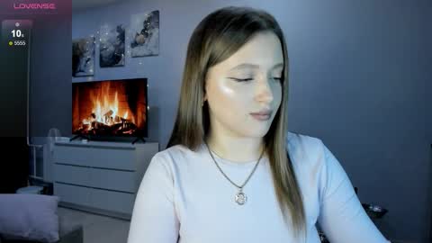 Julia and Julia online show from October 2025 08:42:02 PM