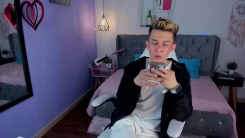 Juandii online show from March 2026 05:31:02 PM