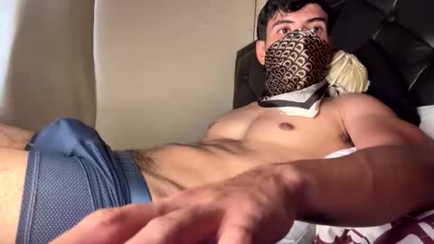 Snapshot of juan_bunny chatting on May 2026 03:28:01 PM lJuanl online show from May 2026 03:28:01 PM