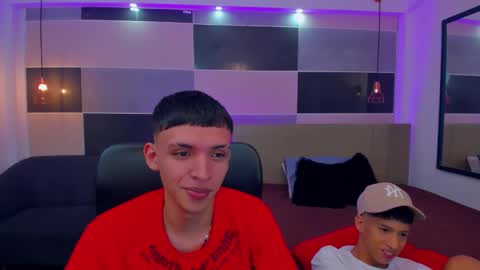 JuanSteven online show from December 2024 10:45:01 PM