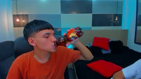 JuanSteven online show from February 2025 04:04:02 AM