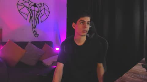 Juan Posada online show from February 2026 01:39:01 PM