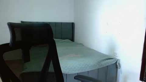 Snapshot of juan_y_ana_69 chatting on November 2025 04:28:02 PM juan y ana online show from November 2025 04:28:02 PM