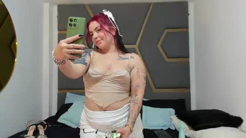 Juana Valkiria online show from June 2026 03:39:01 AM