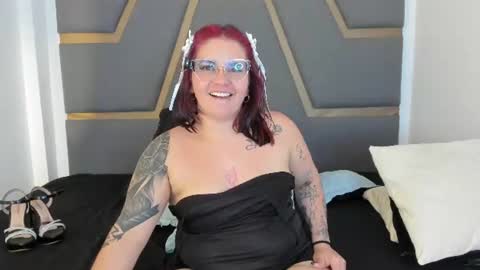 Juana Valkiria online show from June 2026 10:15:01 AM
