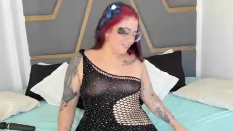 Juana Valkiria online show from July 2026 03:23:01 AM