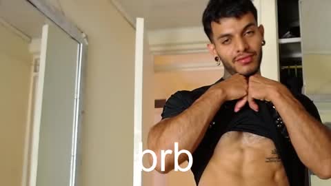 Juan Esteban online show from February 2026 02:13:02 PM