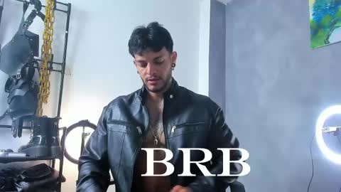 Snapshot of juanbladde chatting on May 2026 02:08:02 AM Juan Esteban online show from May 2026 02:08:02 AM