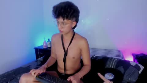 juandaaa__ online show from February 2025 01:46:02 AM