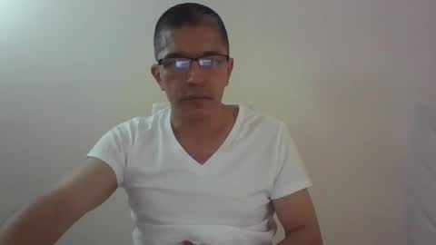 juanearth1 online show from January 2026 12:02:01 AM