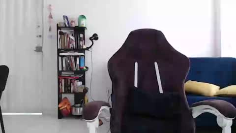 JUANISIMO  online show from February 2025 01:33:02 PM