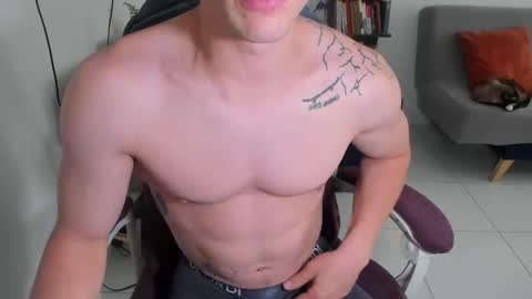 Snapshot of juanisimo_ chatting on March 2026 07:37:01 PM JUANISIMO online show from March 2026 07:37:01 PM