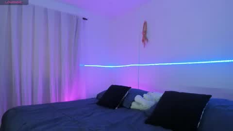 Snapshot of juanitablue chatting on February 2025 04:37:02 PM Blue online show from February 2025 04:37:02 PM