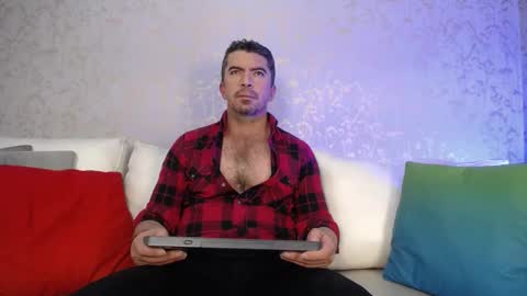 Juan k online show from December 2025 01:50:02 PM