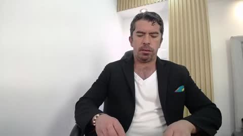 Snapshot of juank_fit45 chatting on May 2026 01:16:02 PM Juan k online show from May 2026 01:16:02 PM
