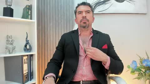 Snapshot of juank_fit45 chatting on May 2026 01:14:02 AM Juan k online show from May 2026 01:14:02 AM
