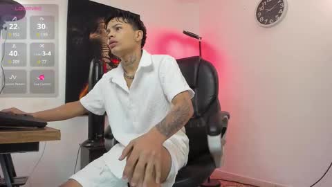 Snapshot of juank_wss chatting on November 2025 10:46:02 AM Juank online show from November 2025 10:46:02 AM