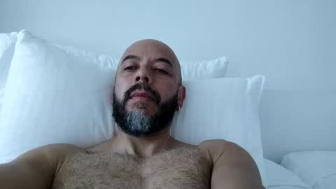 Snapshot of juguetes chatting on November 2025 01:56:02 PM Juan Alcal online show from November 2025 01:56:02 PM