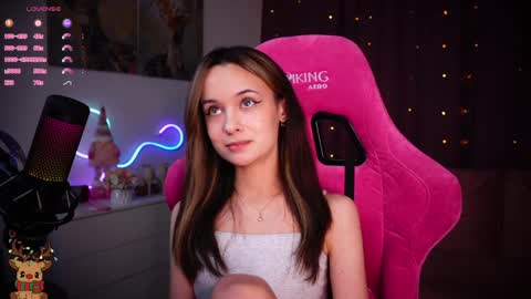 Angelina online show from December 2024 10:26:02 PM