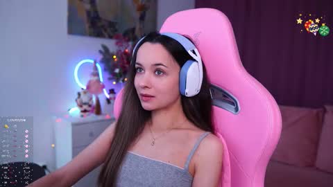 Angelina online show from December 2025 11:47:01 AM