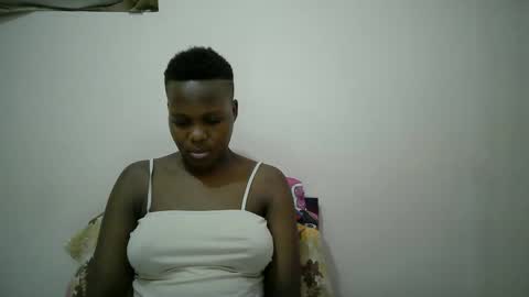 juicy_bella2 online show from September 2025 07:28:01 PM