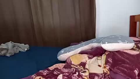 Snapshot of juicybooty_001 chatting on December 2024 06:35:01 AM Sweetass online show from December 2024 06:35:01 AM