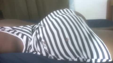 Snapshot of juicybooty_001 chatting on February 2025 03:59:02 PM Sweetass online show from February 2025 03:59:02 PM