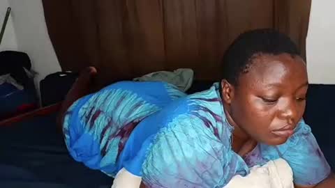 Snapshot of juicybooty_001 chatting on October 2025 10:36:01 AM Sweetass online show from October 2025 10:36:01 AM