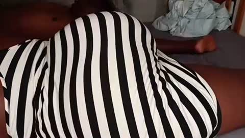 Snapshot of juicybooty_001 chatting on November 2025 07:21:01 PM Sweetass online show from November 2025 07:21:01 PM