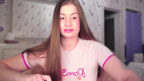 Elena online show from October 2025 03:11:01 PM