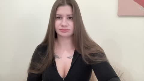 Snapshot of juicyhelenx chatting on August 2026 04:27:01 PM Elena online show from August 2026 04:27:01 PM
