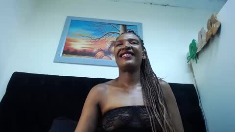 Snapshot of juicykayxxx chatting on February 2025 10:17:02 PM Miss Kay online show from February 2025 10:17:02 PM