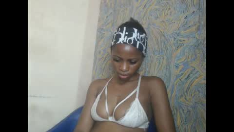 Snapshot of juicypiexx chatting on February 2025 01:21:02 AM juicypiexx online show from February 2025 01:21:02 AM