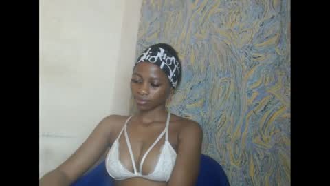 Snapshot of juicypiexx chatting on February 2025 04:26:02 AM juicypiexx online show from February 2025 04:26:02 AM