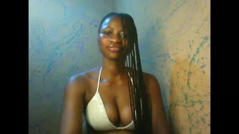 Snapshot of juicypiexx chatting on October 2025 10:28:02 PM juicypiexx online show from October 2025 10:28:02 PM