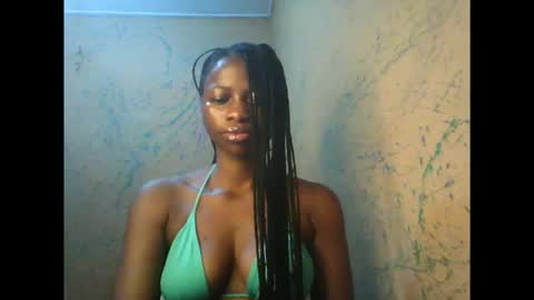 Snapshot of juicypiexx chatting on October 2025 02:20:01 AM juicypiexx online show from October 2025 02:20:01 AM