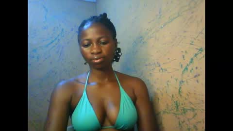 Snapshot of juicypiexx chatting on October 2025 11:39:01 PM juicypiexx online show from October 2025 11:39:01 PM
