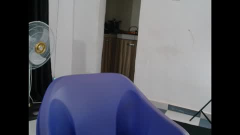 juicyxpink online show from October 2025 01:02:02 AM