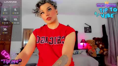 Snapshot of jujubee_lander chatting on December 2024 01:33:01 PM Jujubee online show from December 2024 01:33:01 PM
